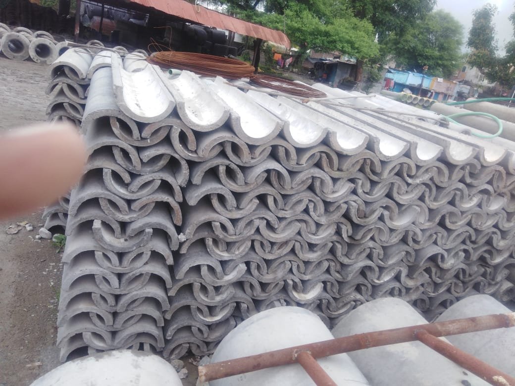RCC Half Round Pipe
